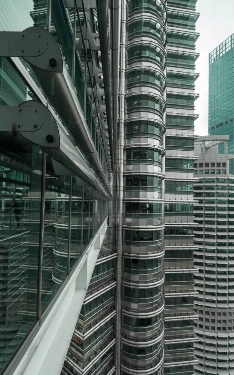 Sky bridge Petronas tower
