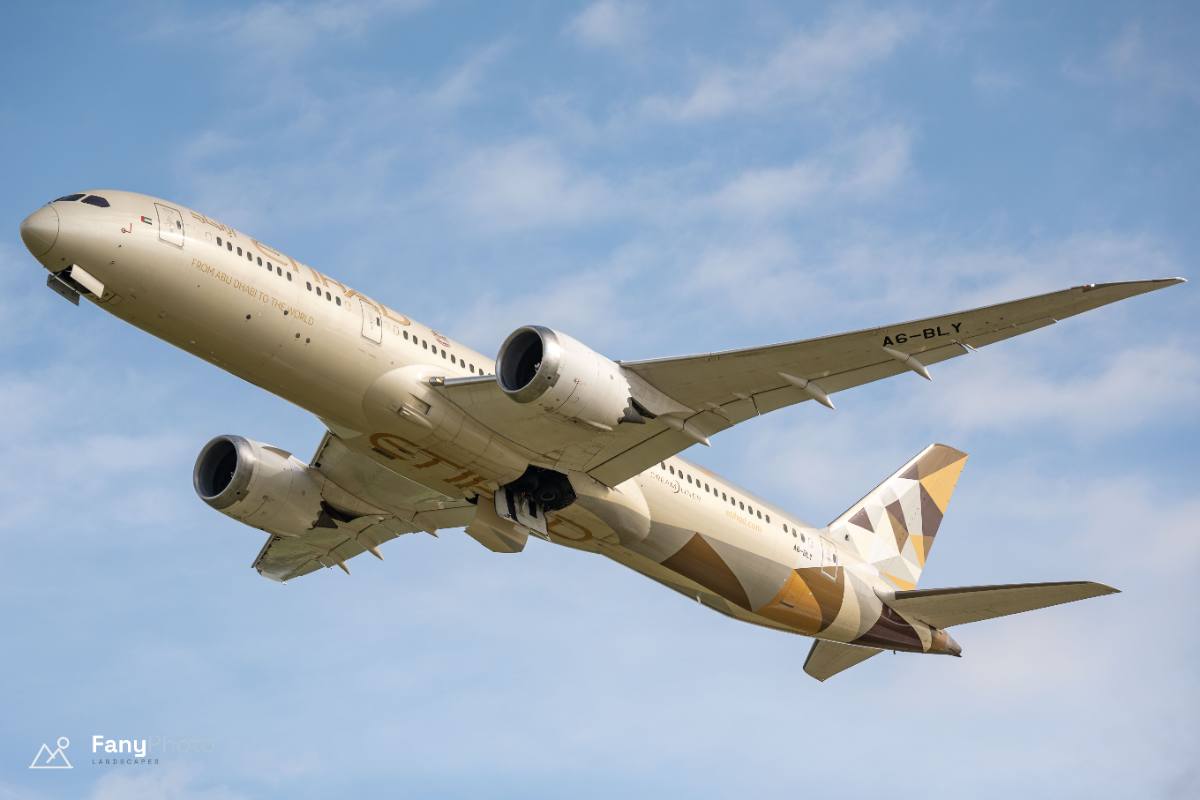 Etihad Airways